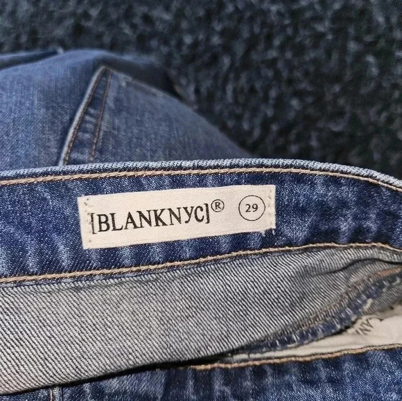 Blank NYC denim skirt - Picture 3 of 4
